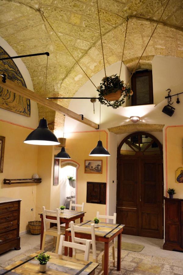 B&B Palazzo La Traja ガリアーノ・デル・カーポ エクステリア 写真